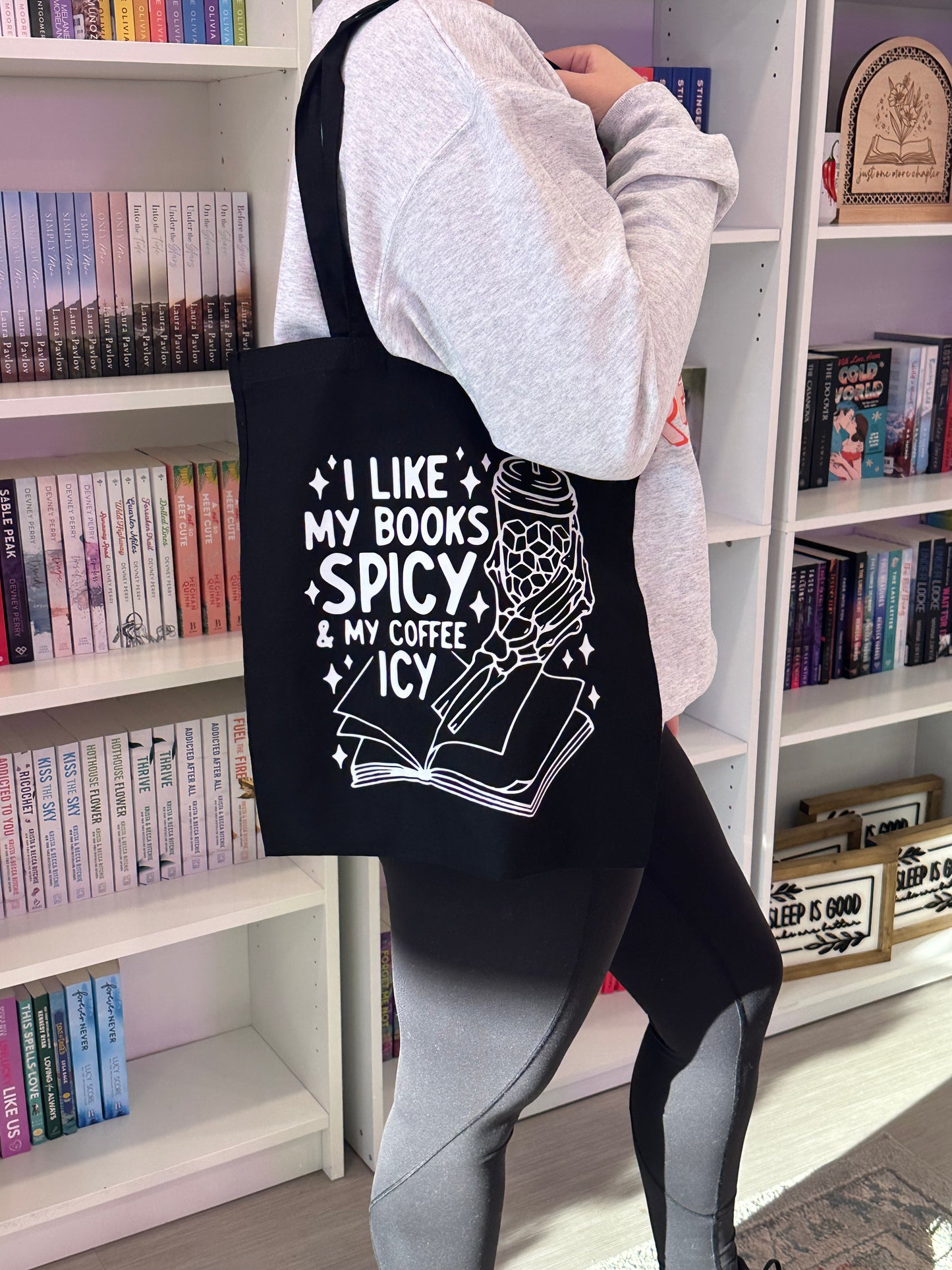 I Like My Books Spicy black tote